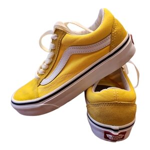 Van's Yellow Suede Old Skool M3.5 W5 Like New!